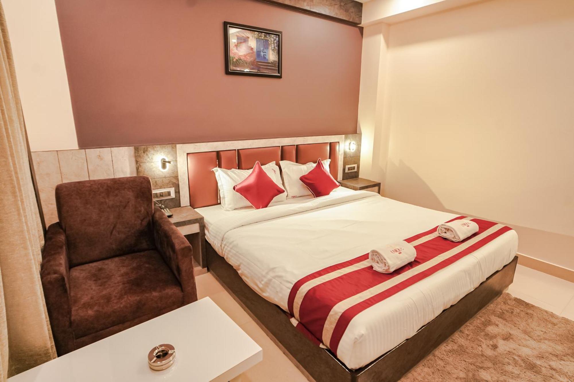 Hotel Mayuri !! Couple Friendly Family Hotel !! Дигха Екстериор снимка