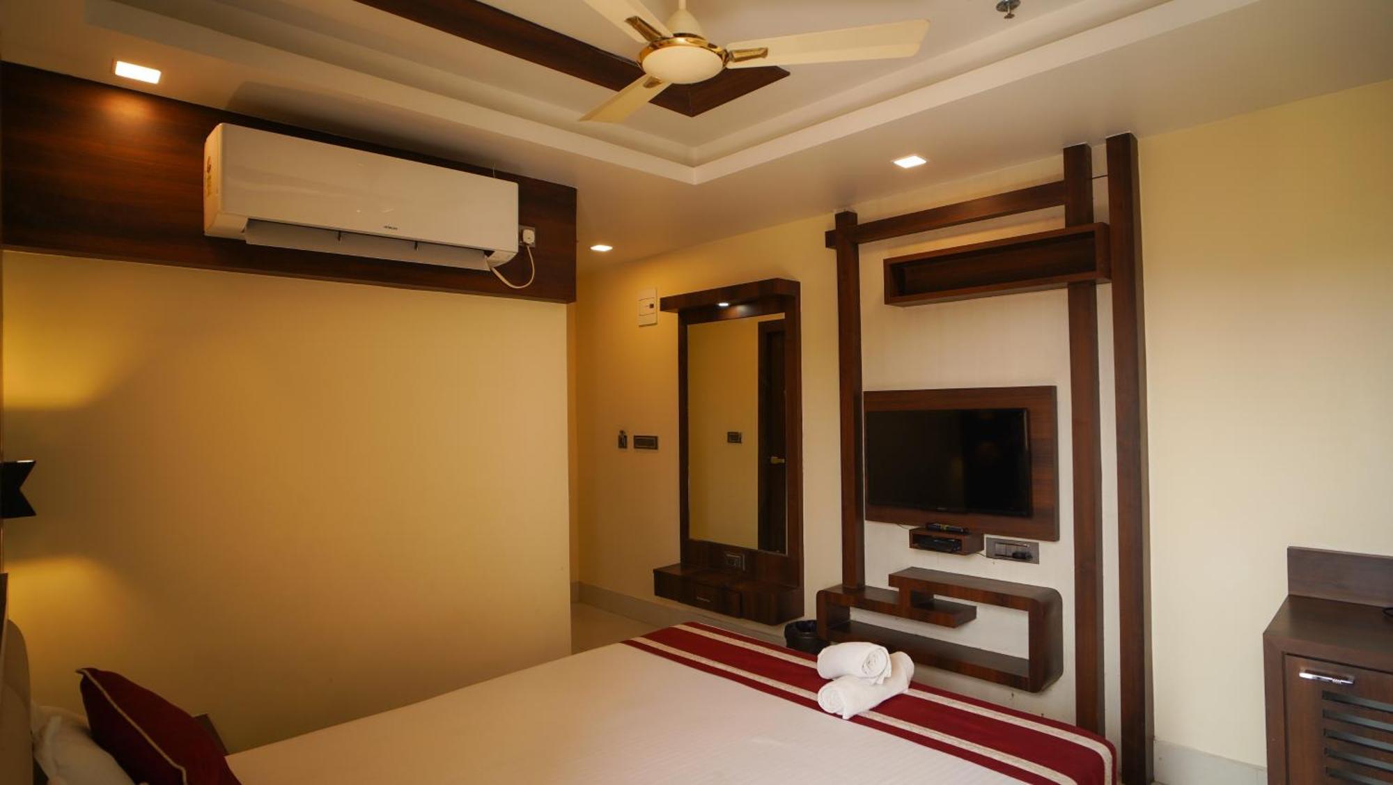 Hotel Mayuri !! Couple Friendly Family Hotel !! Дигха Екстериор снимка